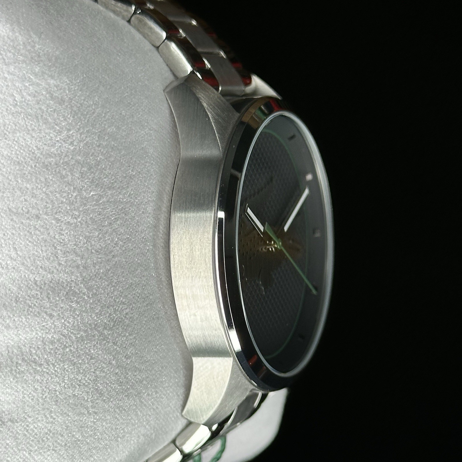 Lacoste Analog Quartz Wristwatch Stainless Steel Bracelet Black Dial Round