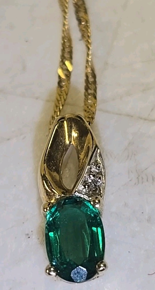 10k Yellow Gold 20″ Neckalce With 10k Emerald And Diamond Accent Pendant