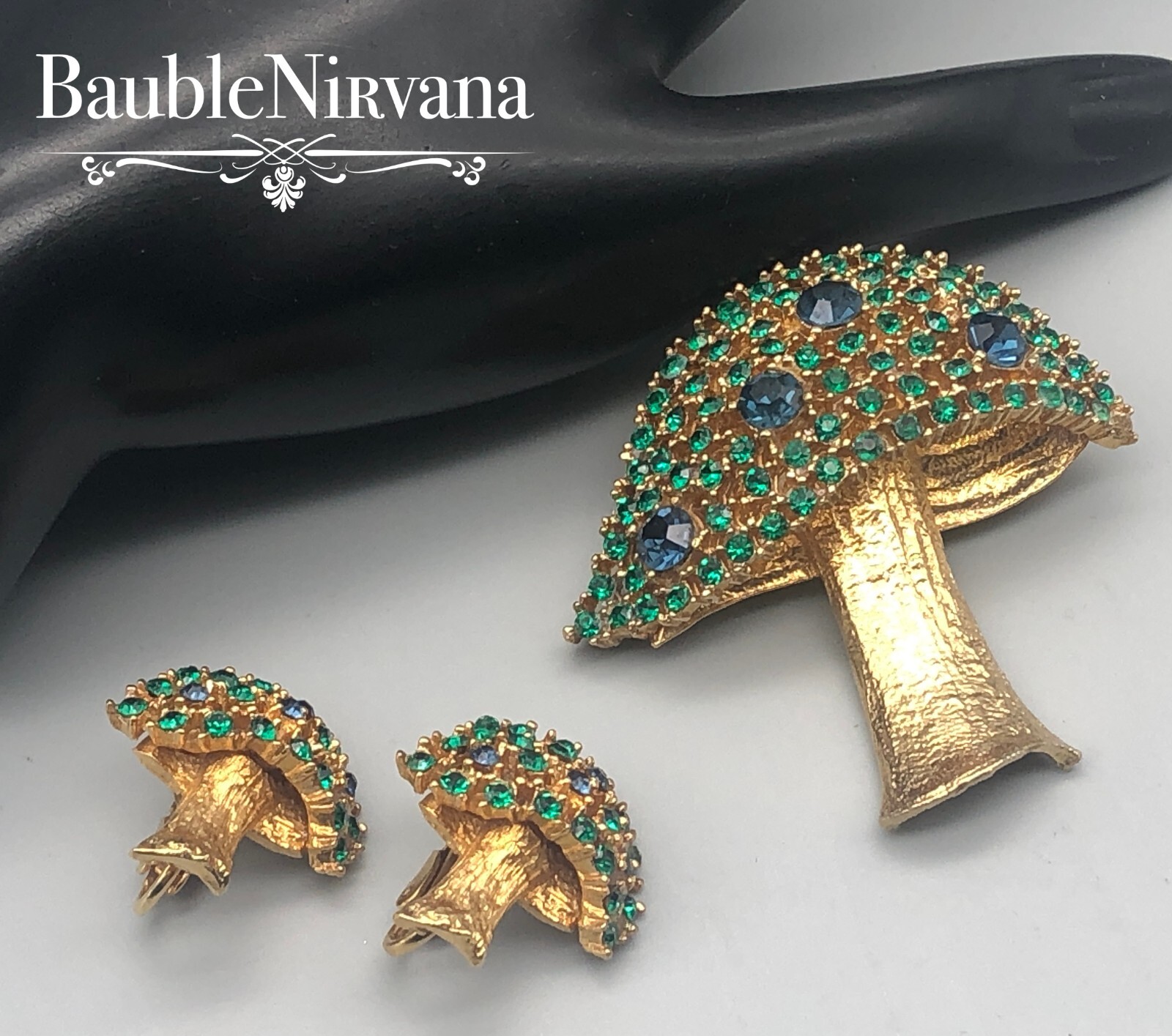 Retro MCM Modern Capri Blue&Green Rhinestones Goldtone Mushroom Pin&Earrings Set