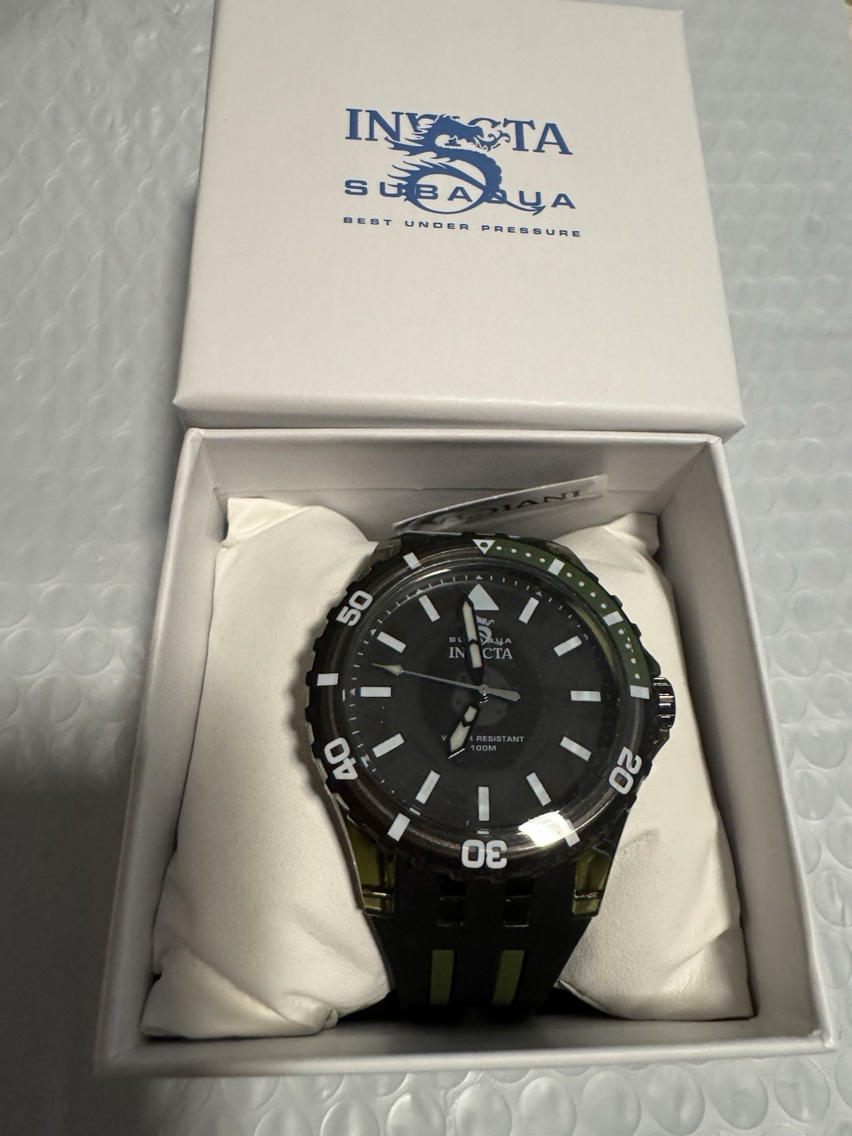 Invicta Subaqua Men’s Quartz Analog Watch Black Dial Green/Black Strap Box