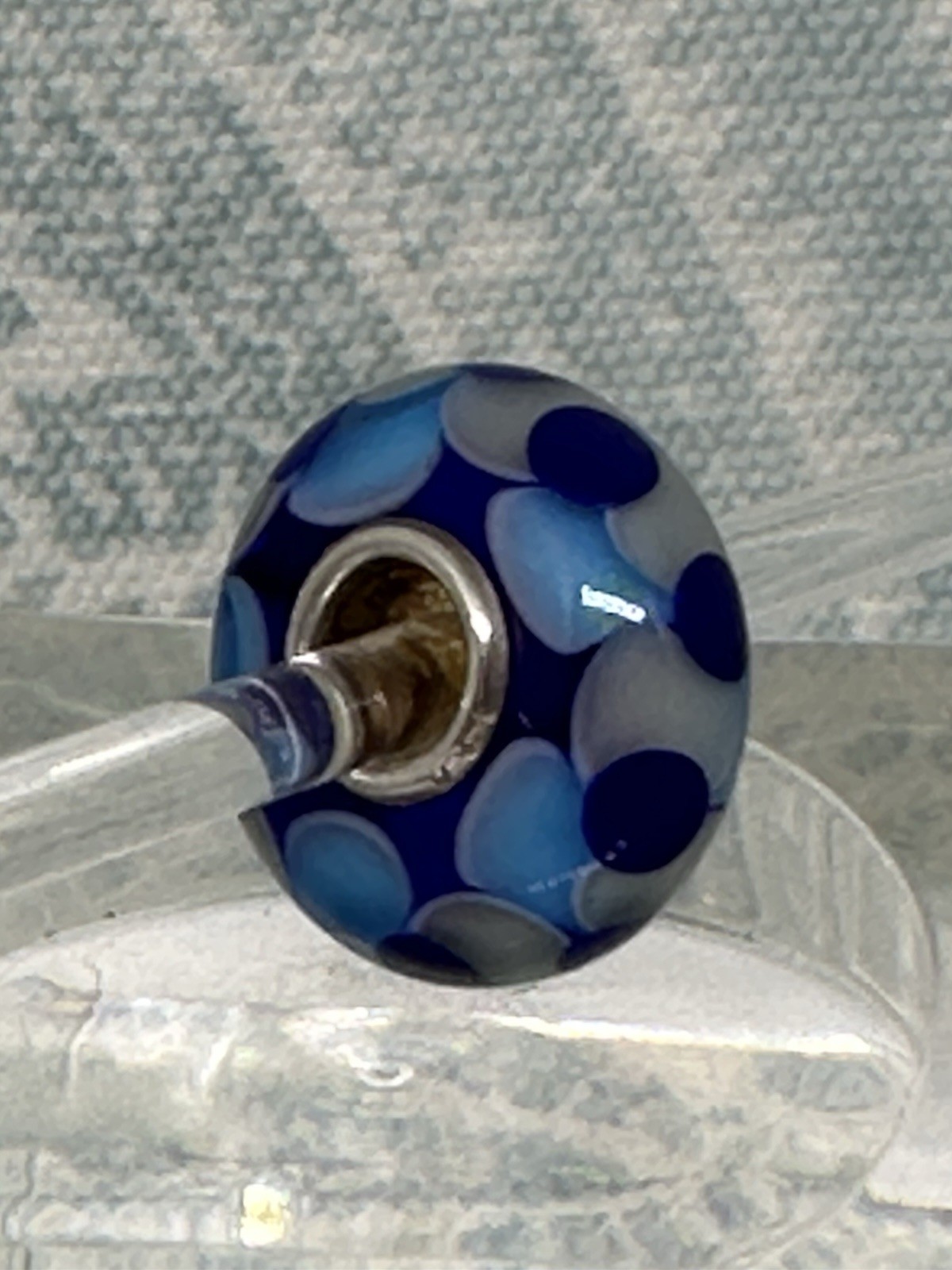 Authentic Trollbeads OOAK Gray Chain with Blues on Cobalt UU, New (30.0)