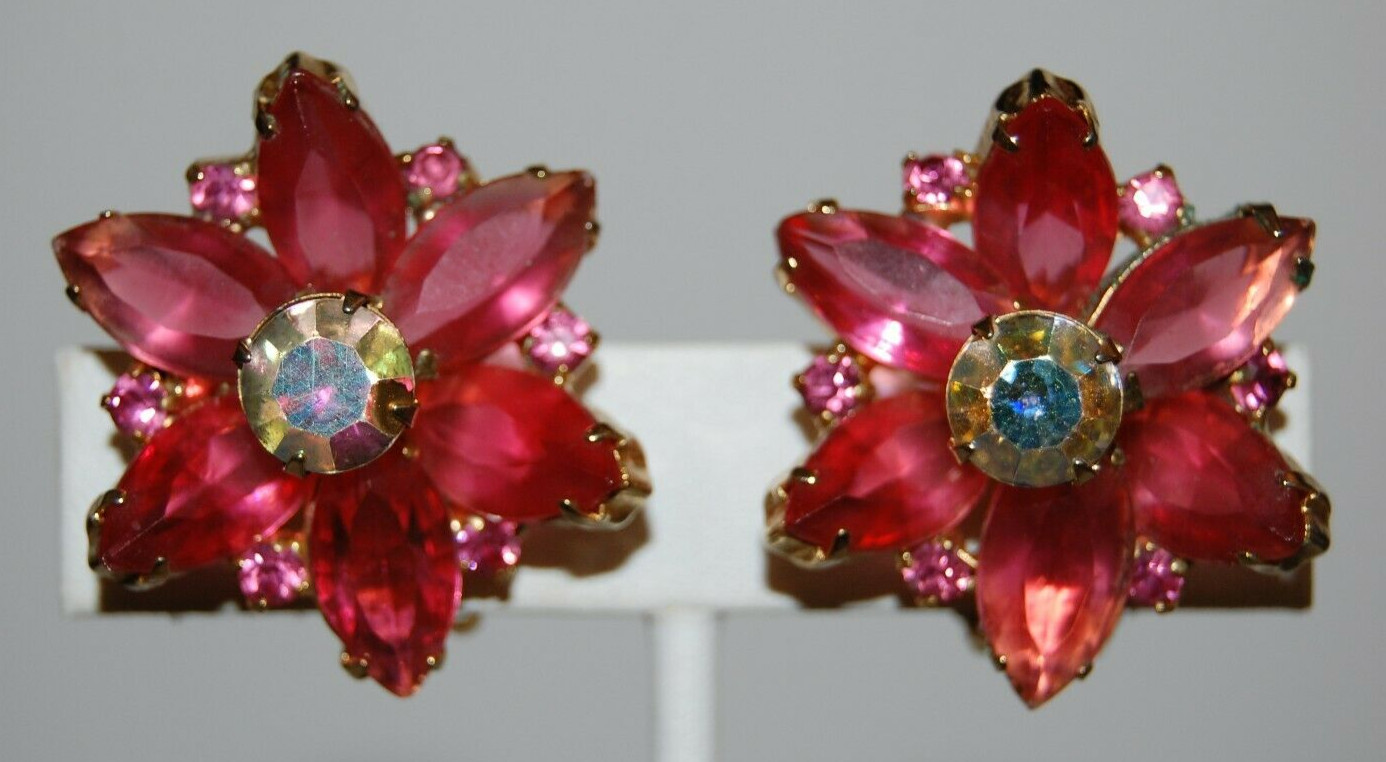 ELEGANT VTG JULIANA COUTURE PINK MARQUIS CRYSTALS OPEN BACK GOLDEN CLIP EARRINGS