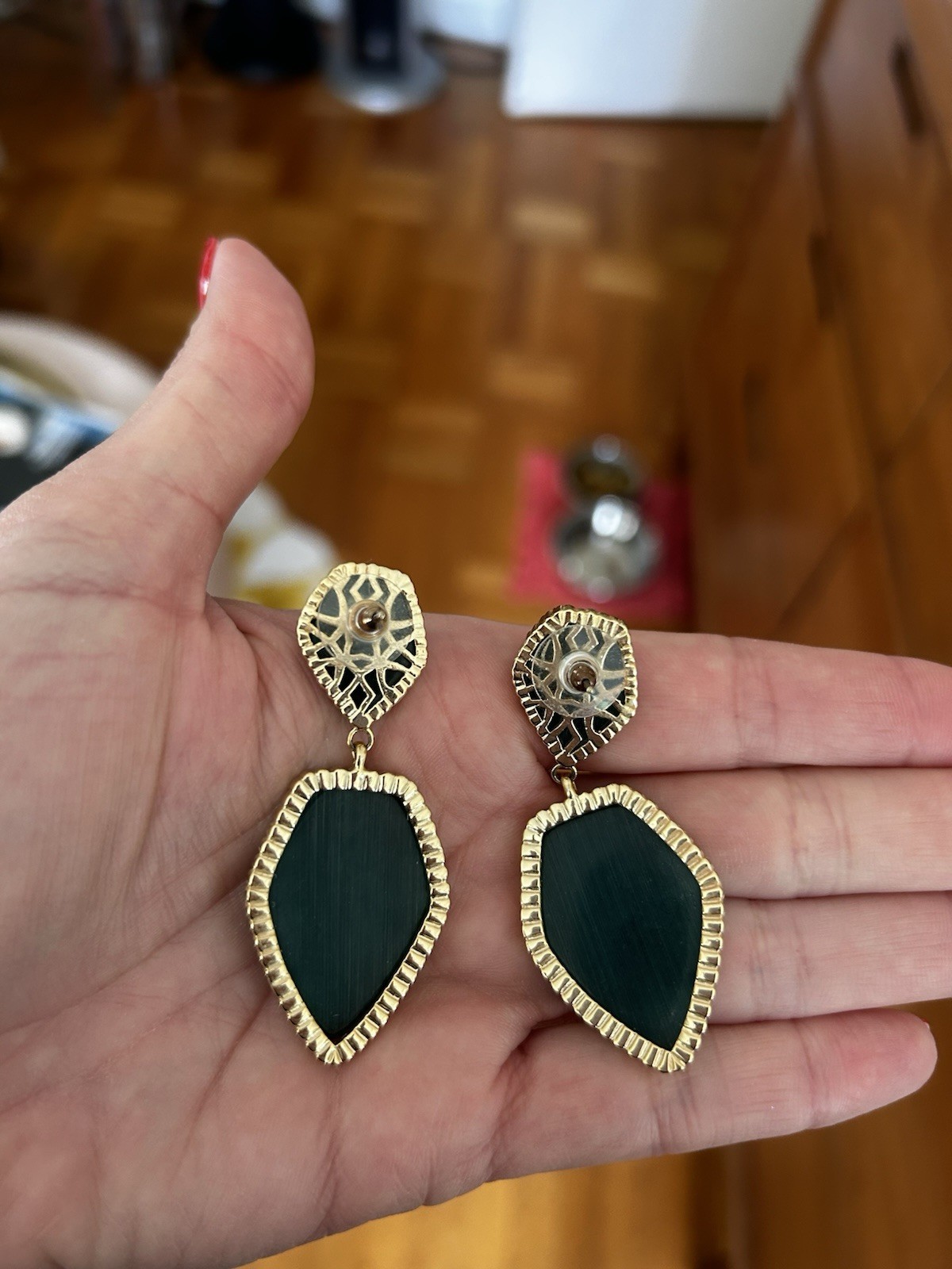 *Rare* Vintage Kendra Scott Teardrop Dark Green Dangle Drop Earrings