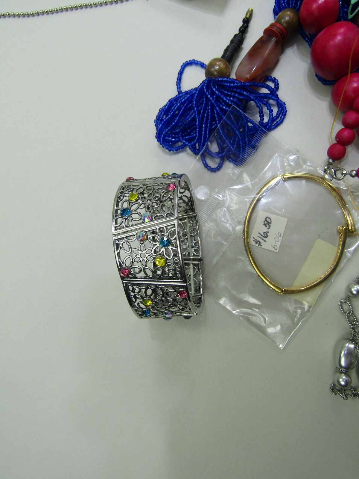 Jewelry Necklaces Earrings Studs Hoops Dangle Rings Bracelets Pins Mixed Lot