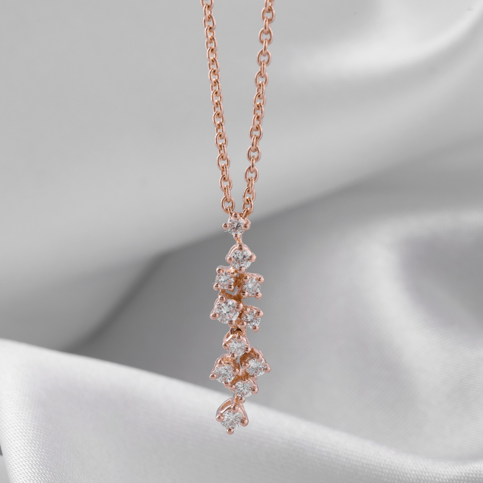0.11 Ct Lab Grown CVD Diamond Round Charm Pendant 9k Rose Gold Chain Necklace