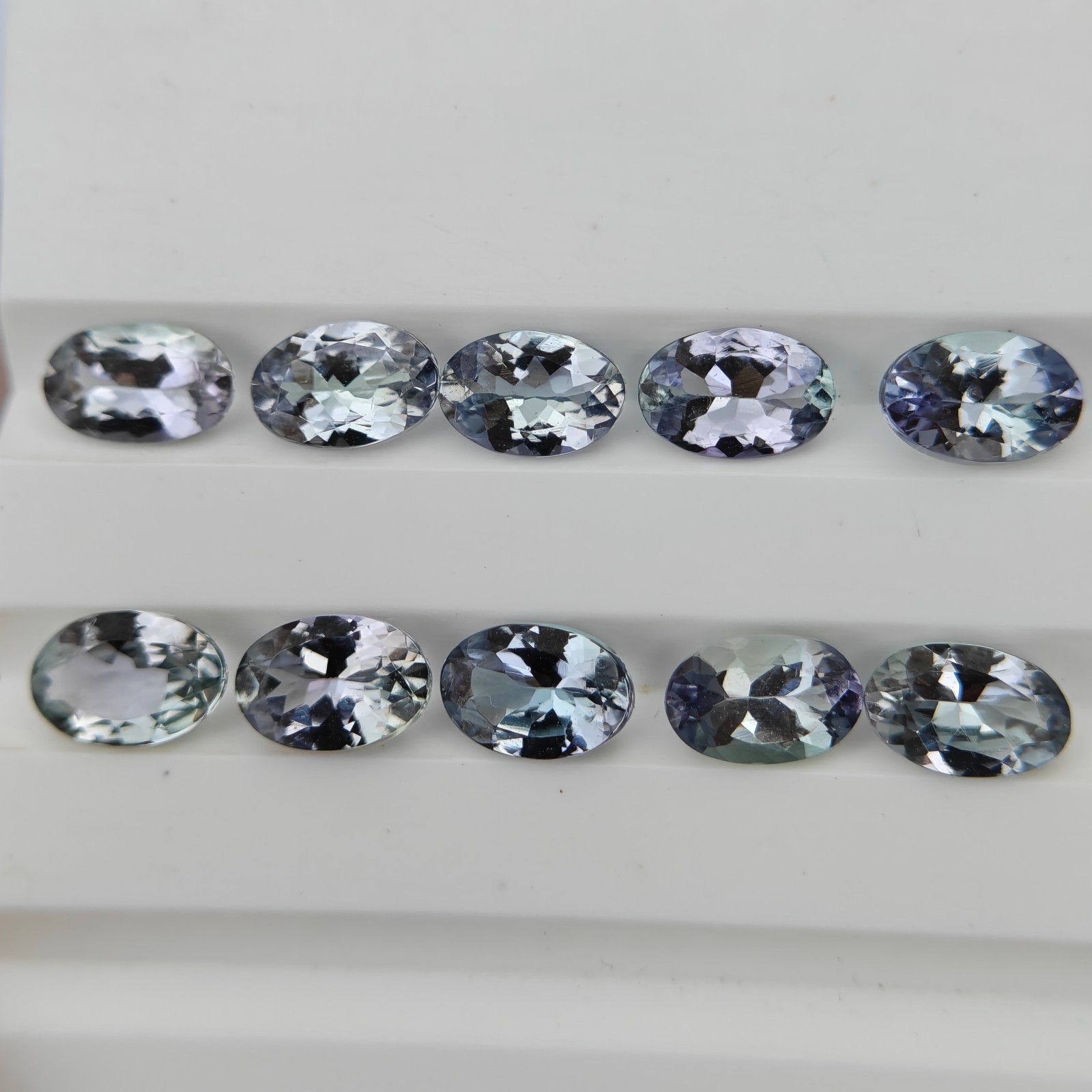 Bio Color 6x4mm Oval Zoisite Stone Lot 10 Pieces Layout Ideal For Jewelry
