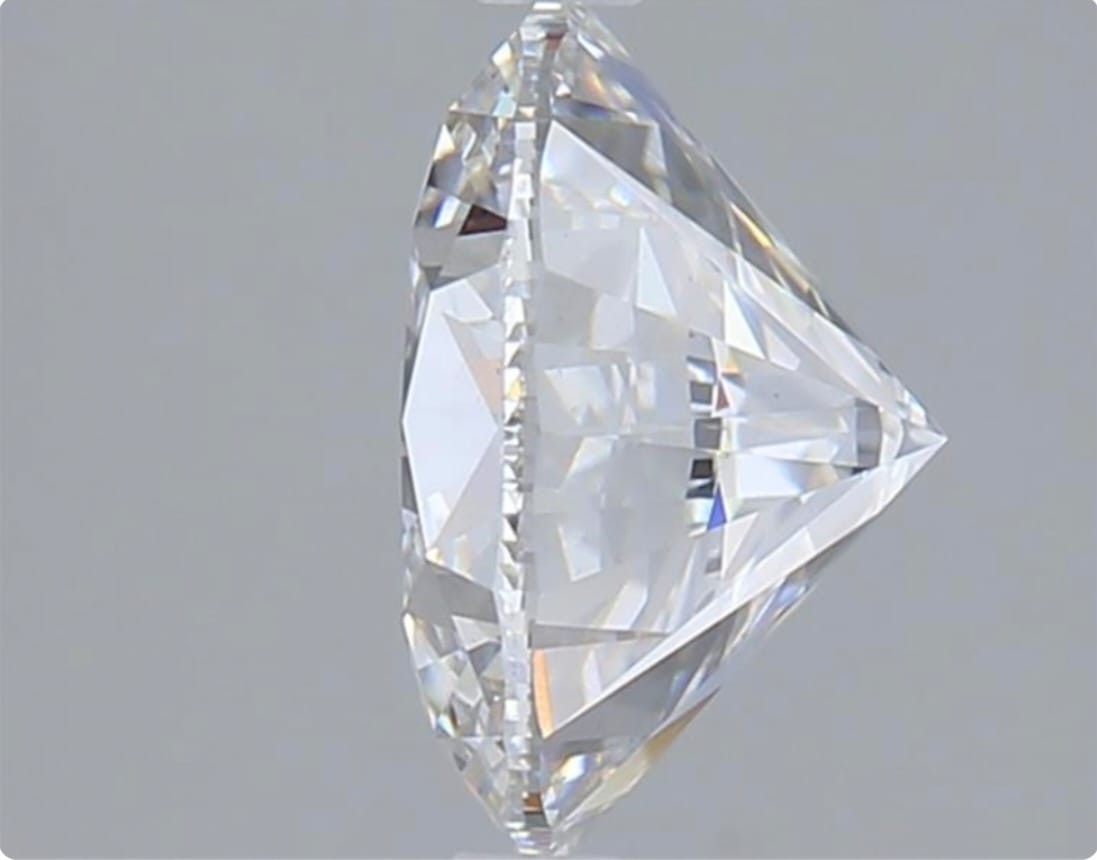1.37 Ct Round Cut IGI Certified Lab Grown CVD Diamond E Color VS2 Clarity Stone