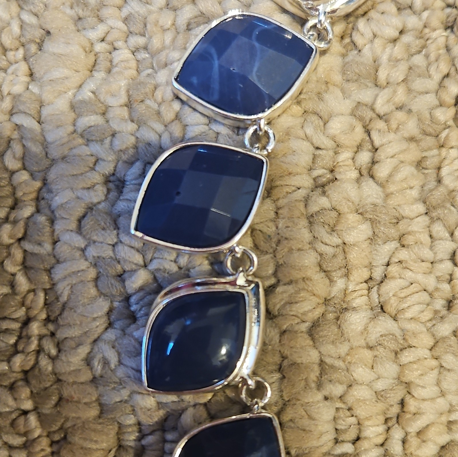 Ann Taylor LOFT Signed Silver Tone Blue Cushion Link Cable Chain Necklace