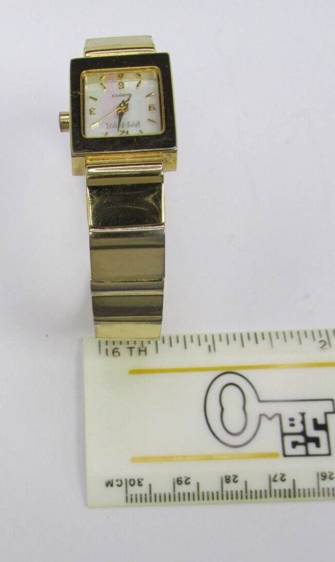 Joan Rivers Watch Gold Tone Cuff Hinged V377(20805-Time)