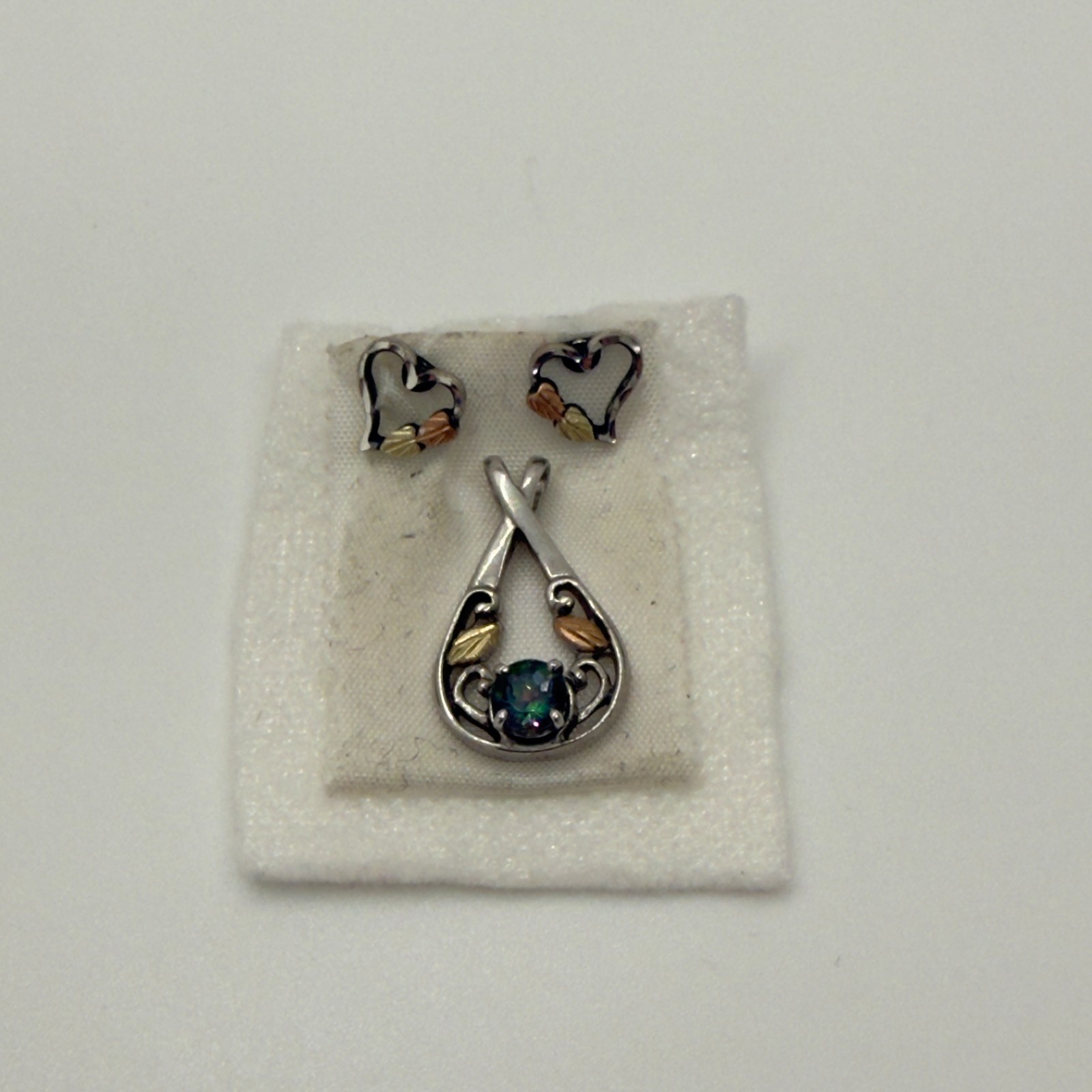 Landstrom’s Black Hills Gold Silver Heart Stud Earrings Mystic Topaz Pendant Set