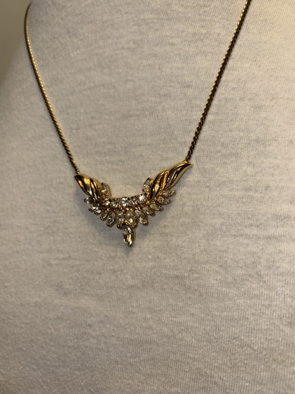 Vintage Crown Trifari Alfred Phillippe Gold Toned Rhinestone Coronet Necklace