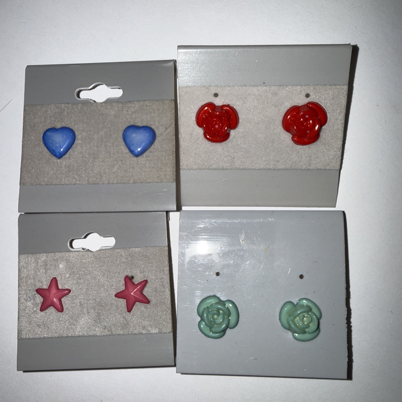 NEW Wholesale Resell Lot 100 Pairs Women’s Fashion Pierced Earrings on Cards