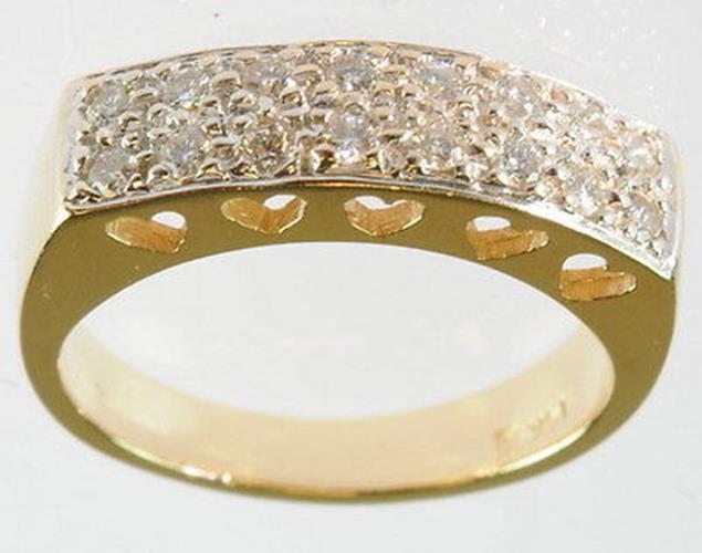 Ladies 14K Yellow Gold 1/3 CT Diamond Cluster Right Hand Estate Ring