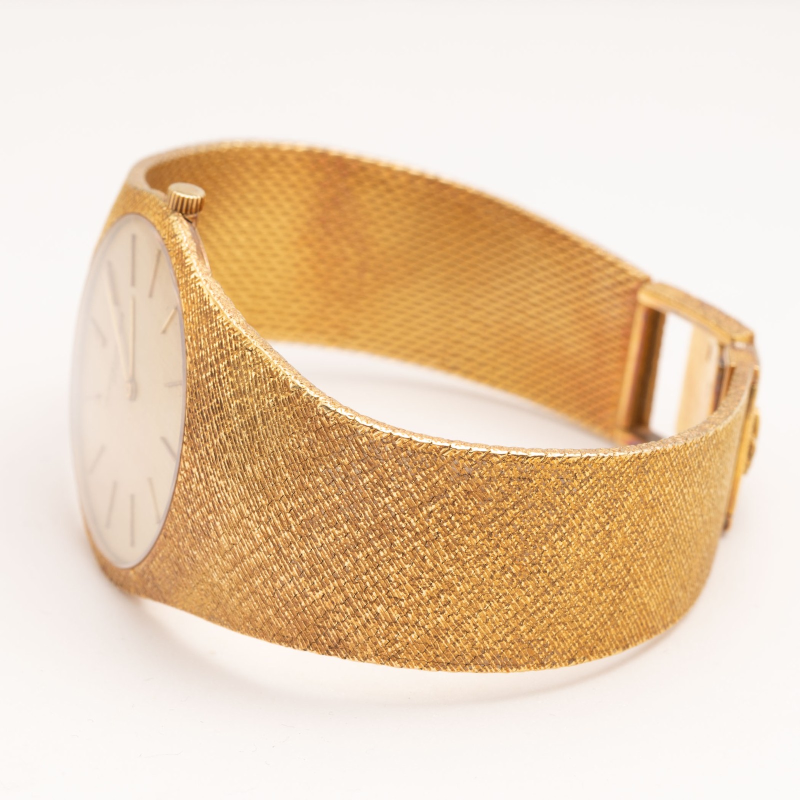 Vacheron & Constantin Patrimony Ultra Thin 18K Yellow Gold 32mm 6352