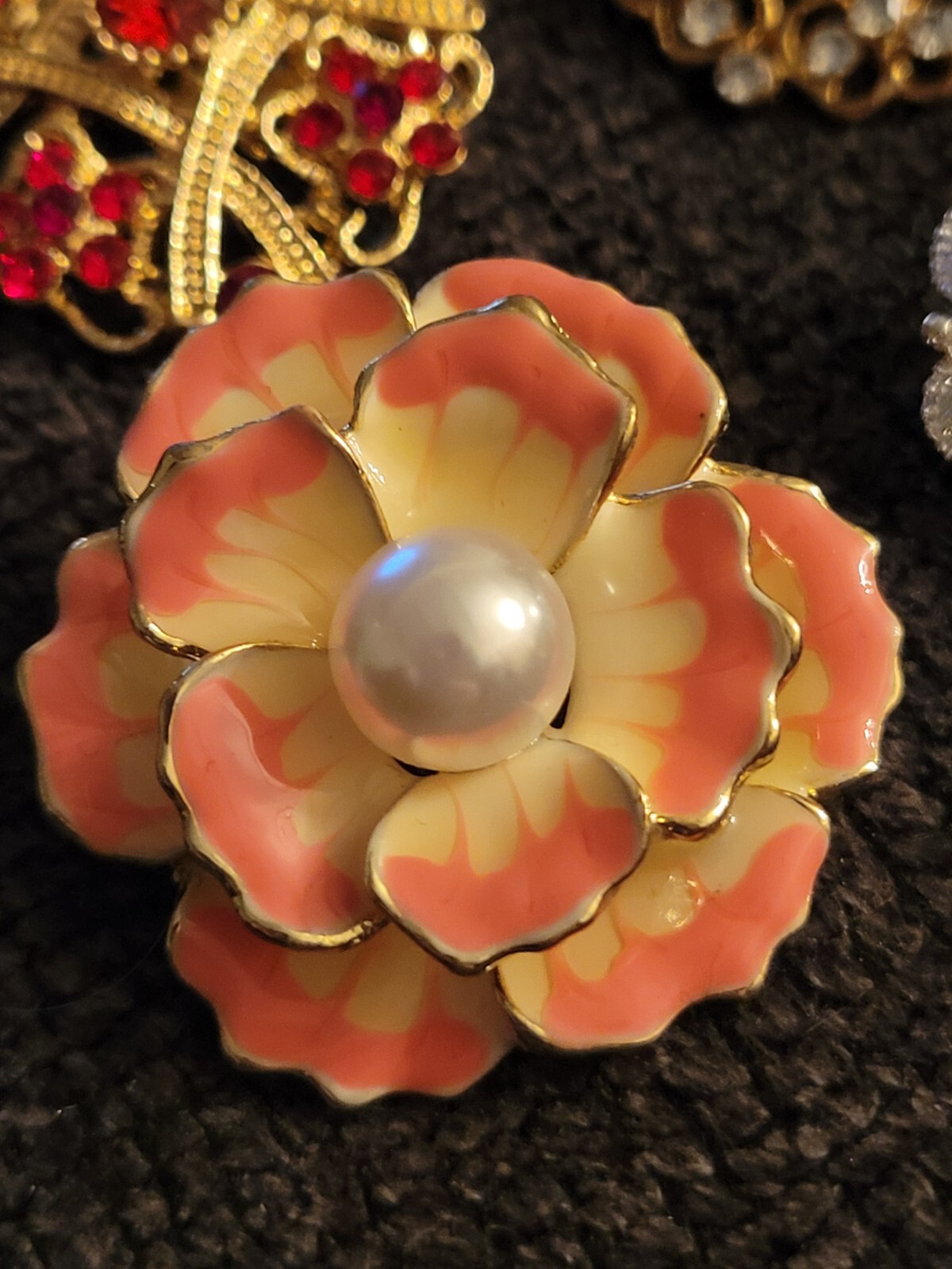 Rhinestone All Occasion Flower Floral Bouquet Brooch Pin Jewelry Lot CA USA E97