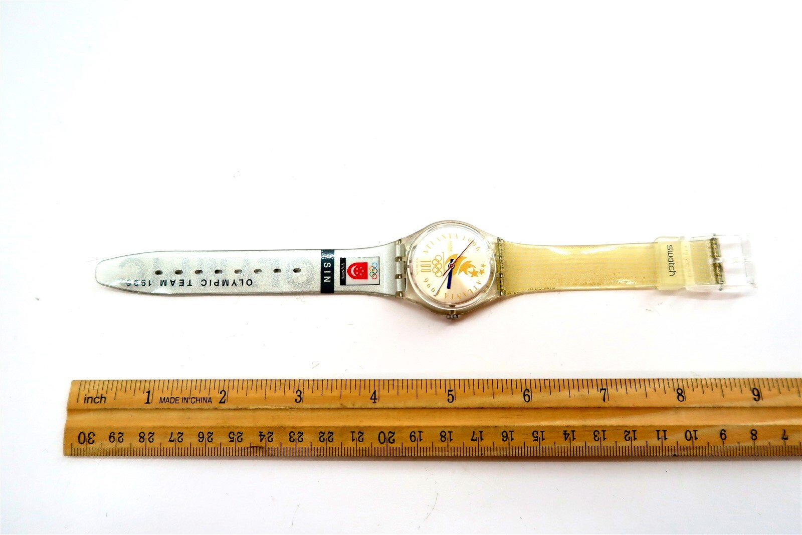 Swatch Watch SINGAPORE GZ150I New Olympic Team 1996 NOS Special Edition SIN