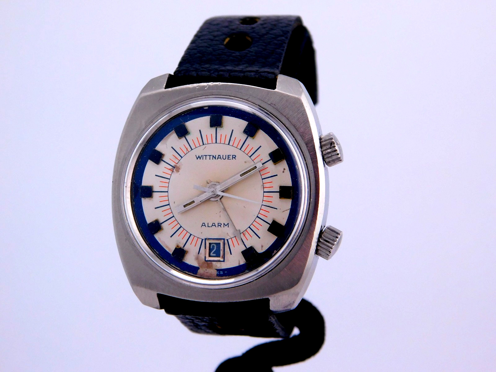 VINTAGE WITTNAUER WRIST ALARM 17J SWISS MENS WRISTWATCH SERVICED W/BOX C.1970