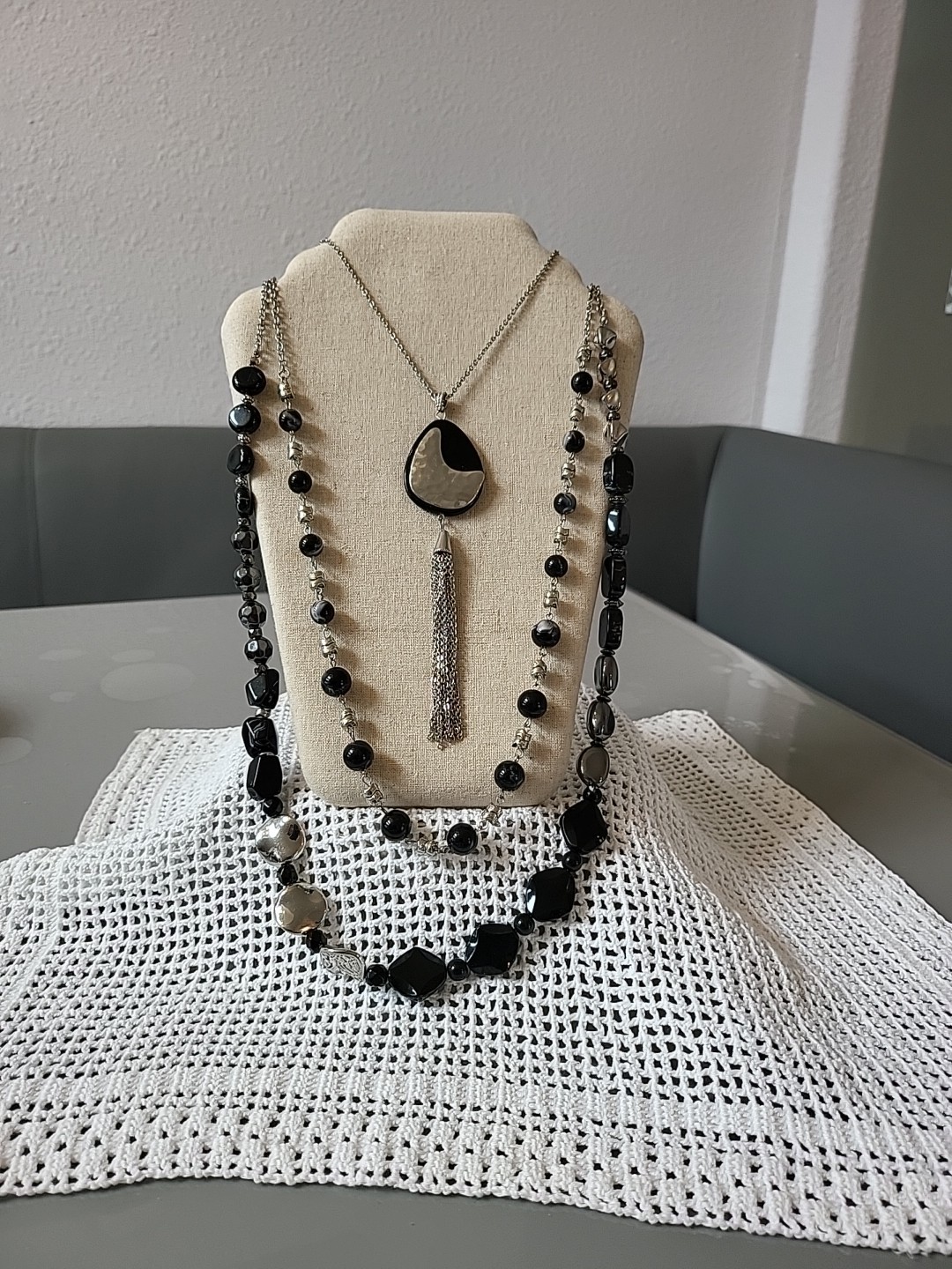 Vintage Necklace Earrings Black Silver Gold Mezanite Rhinestones Jewelry B9