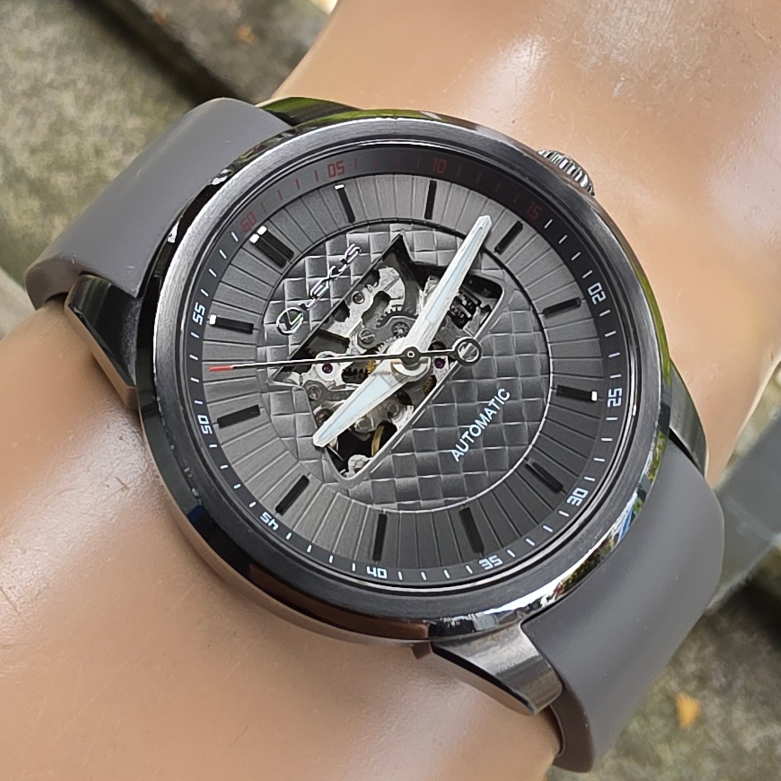 LEXUS men’s automatic watch Skeletonized dial Wheel hub back