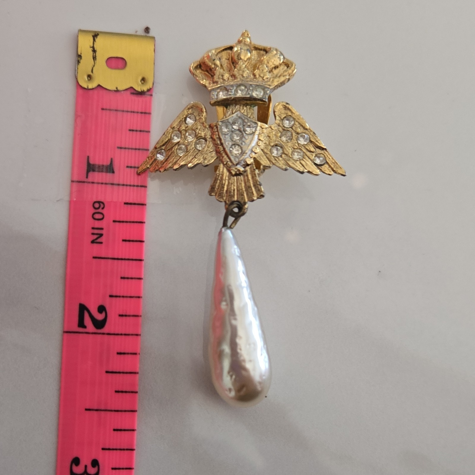 Vintage Gold-Tone Dangle Clip-On Crown Eagle Earrings w/Faux Pearl Item#0019