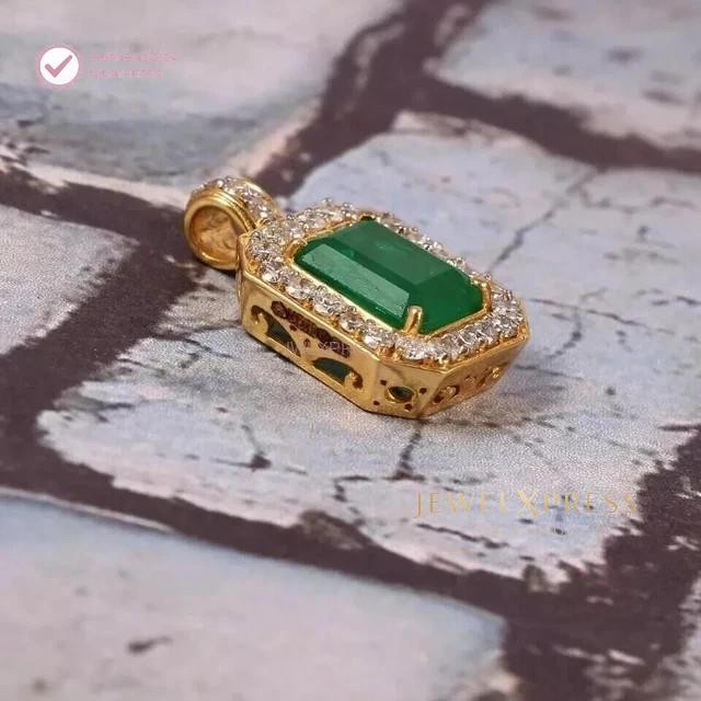 Natural Green Emerald 2Ct Emerald Cut Women Halo Pendant 14K Yellow Gold