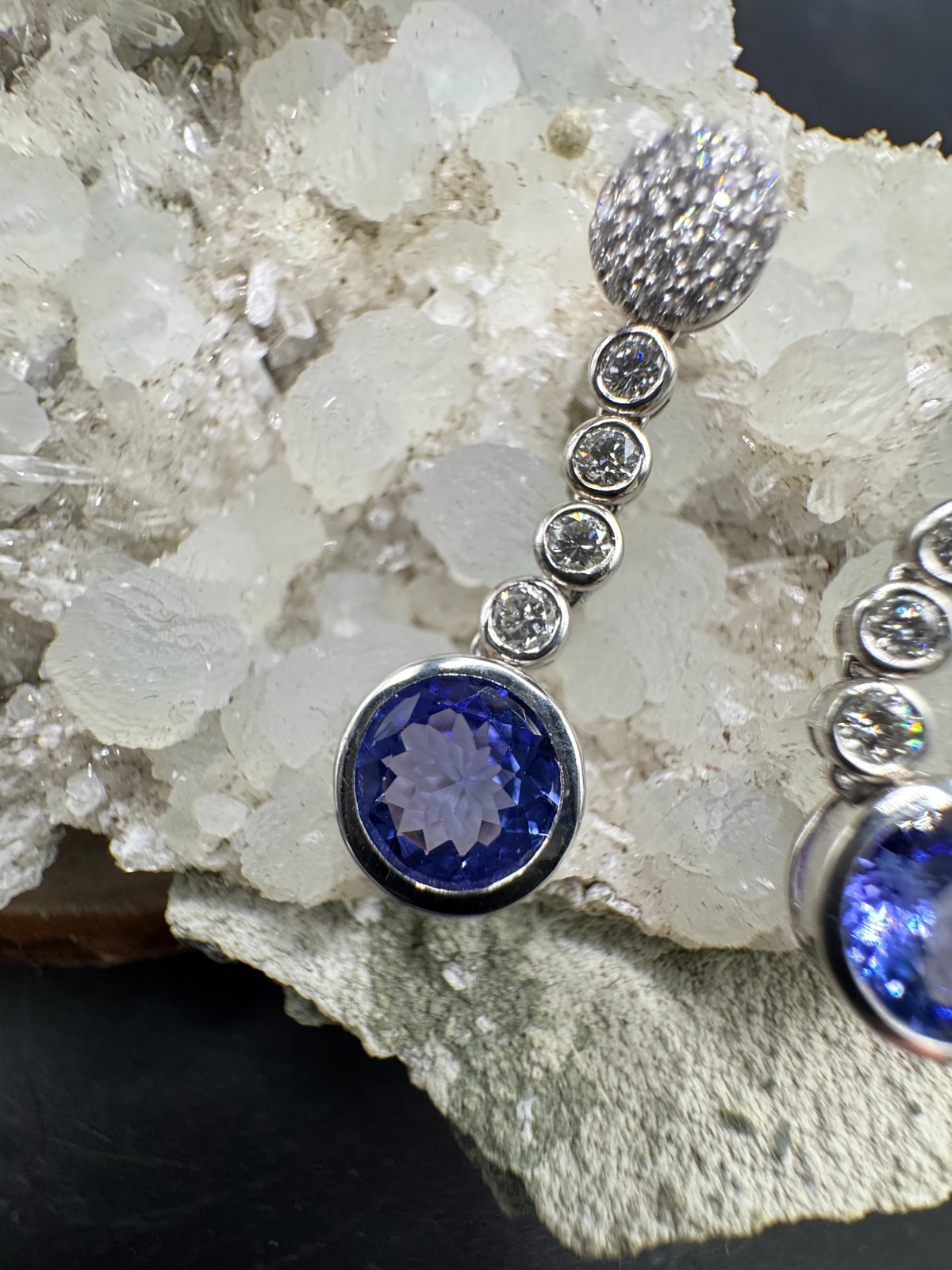 Elegant 14K White Gold Tanzanite & Diamond Drop Earrings