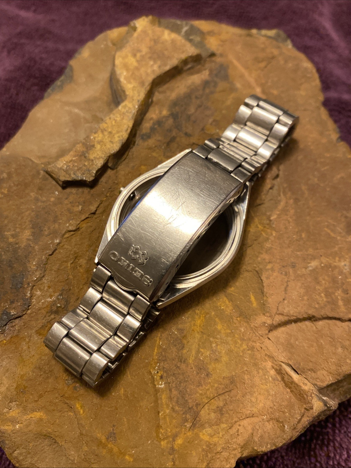 Vintage Men’s Seiko Japan-Z 18mm Stainless Watch Band & 36 mm Case Z144 Ends