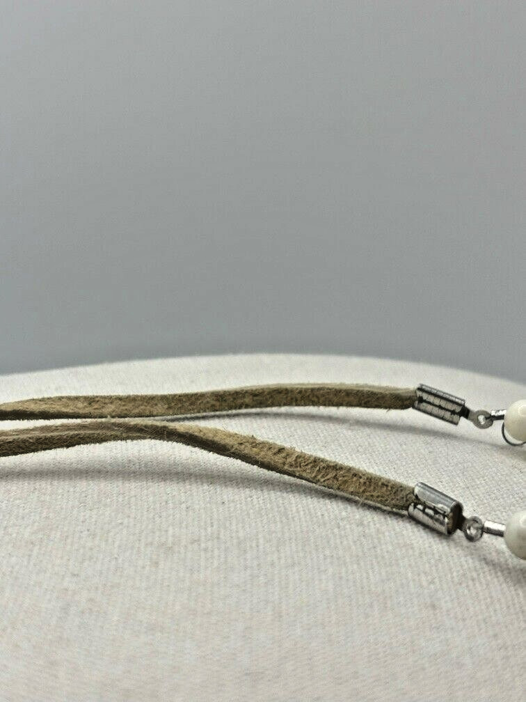 Pink Cocowood Chip Howlite Large Kenya Bone Beaded Horsehair Pendant Necklace