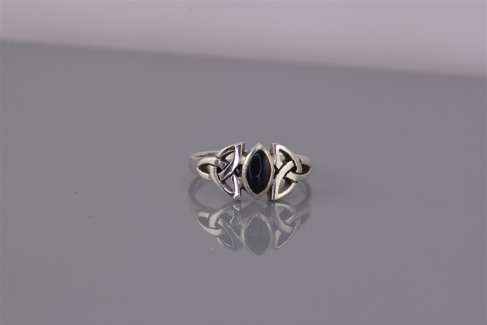 Peter Stone Sterling Silver Black Onyx Trinity Celtic Knot Band Ring 925 Sz: 7