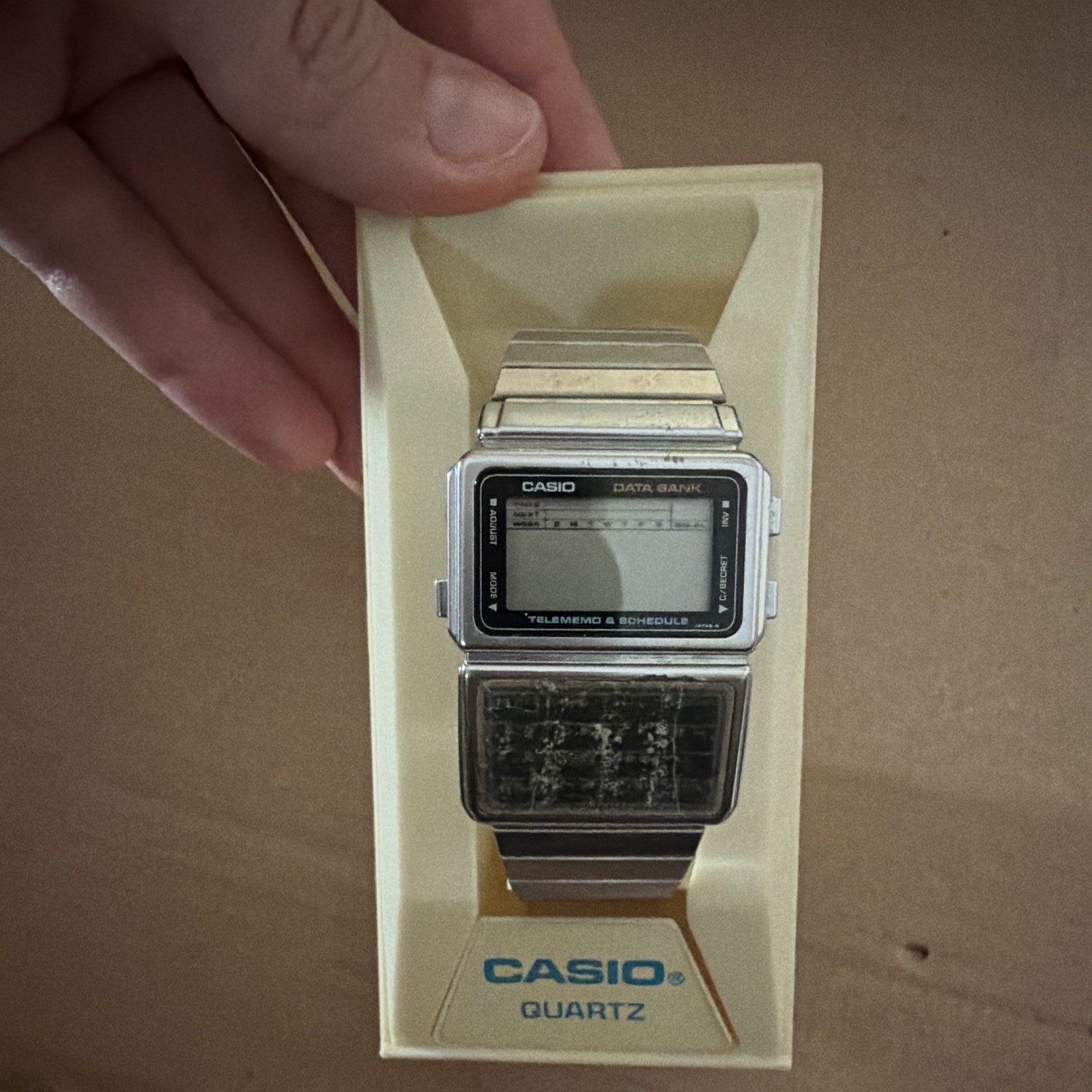 Casio Data Bank Quartz Digital LCD Wristwatch Silver Metal Bracelet w/ Box