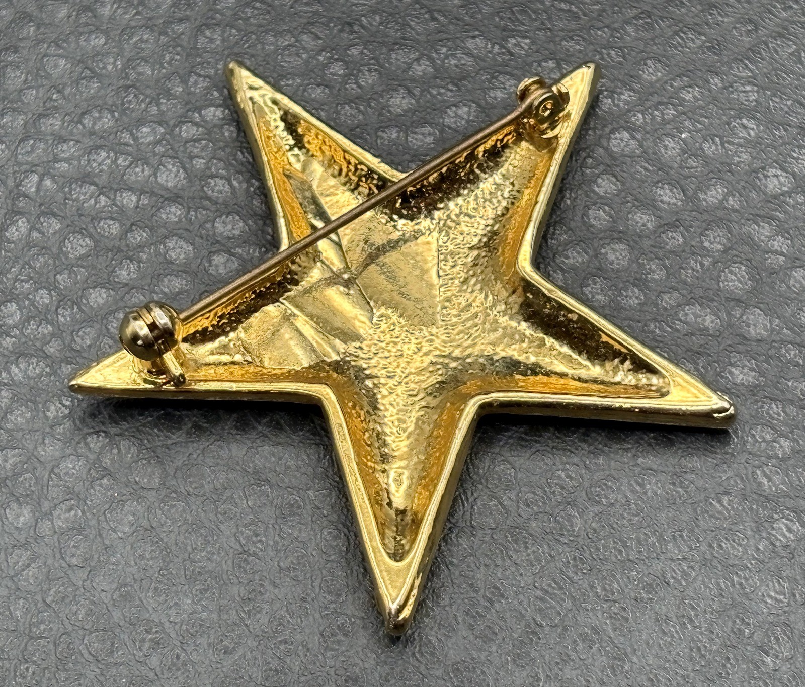 Vintage Celestial Red Star Enamel Brooch Pin Gold Tone Stars Moon Design READ