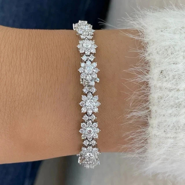 18Ct Round Lab-Created Diamond Tennis Bracelet For Women’s 14K White Gold Plated