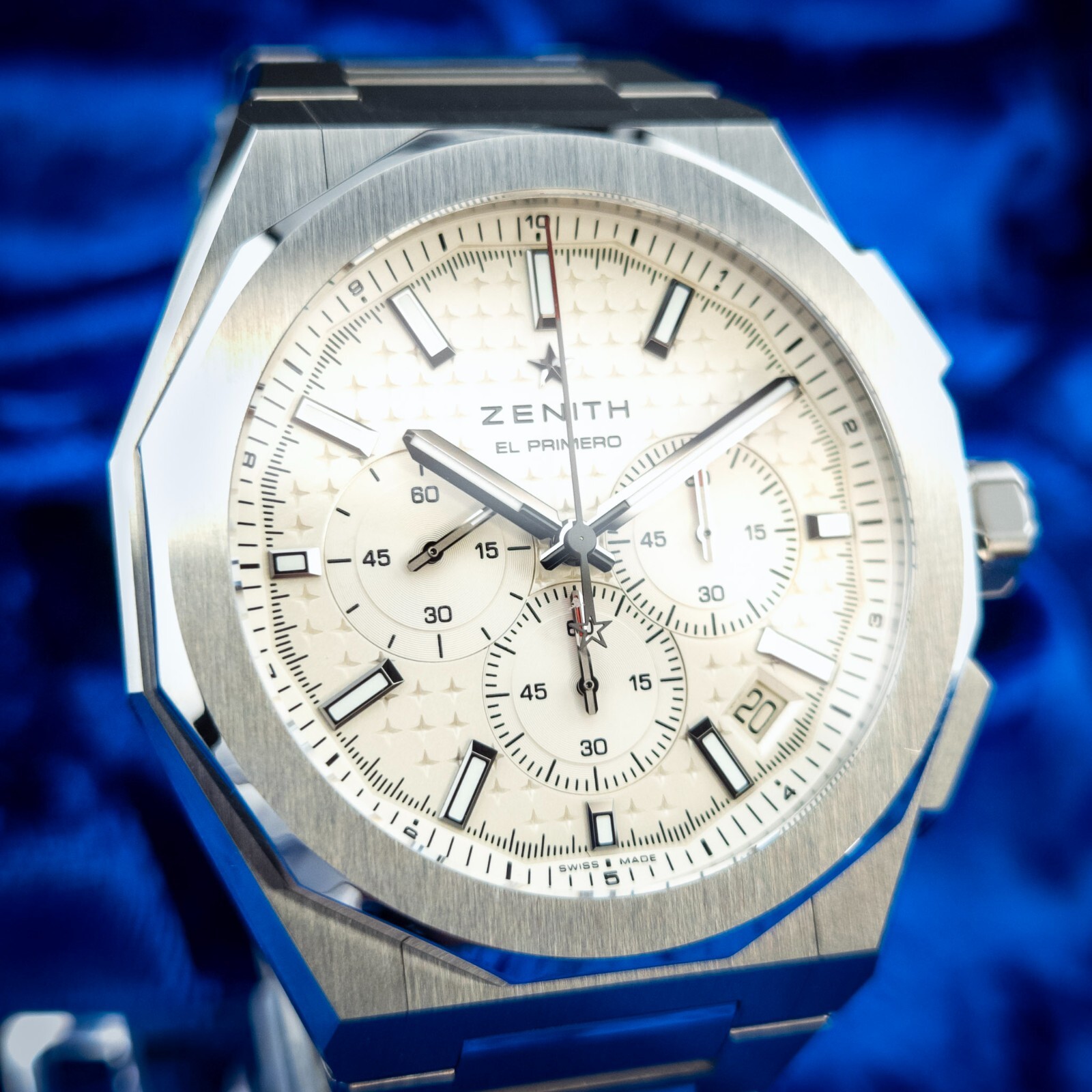 Zenith Defy El Primero Chrono 42mm 03.9500.3600/01.I001 New Stickered Full Set