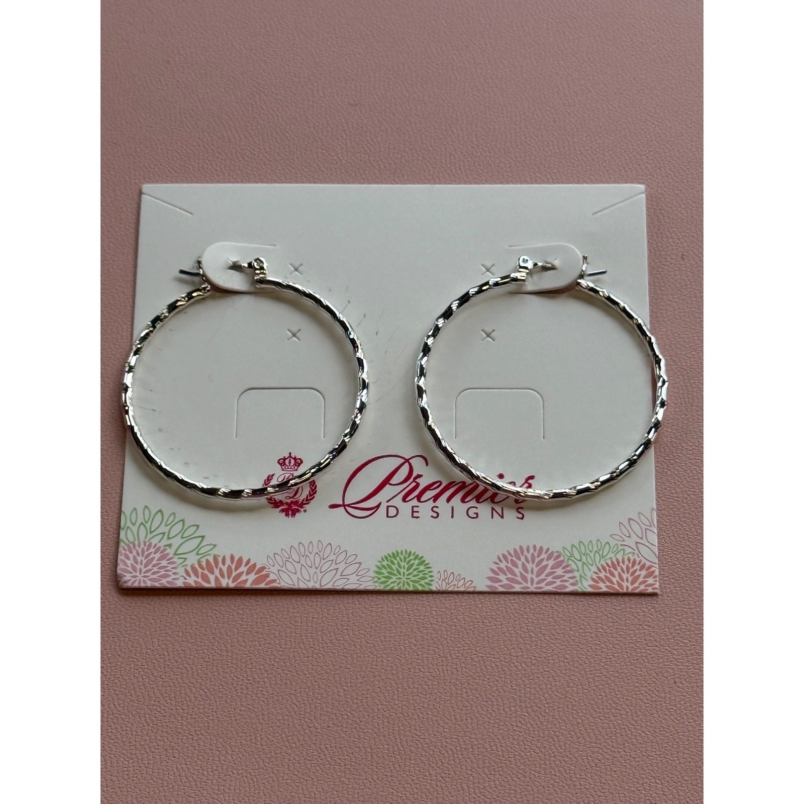 NEW Premier Designs Silver Tone Textured Metal Hoop Earrings 1.5″ Classic Gift