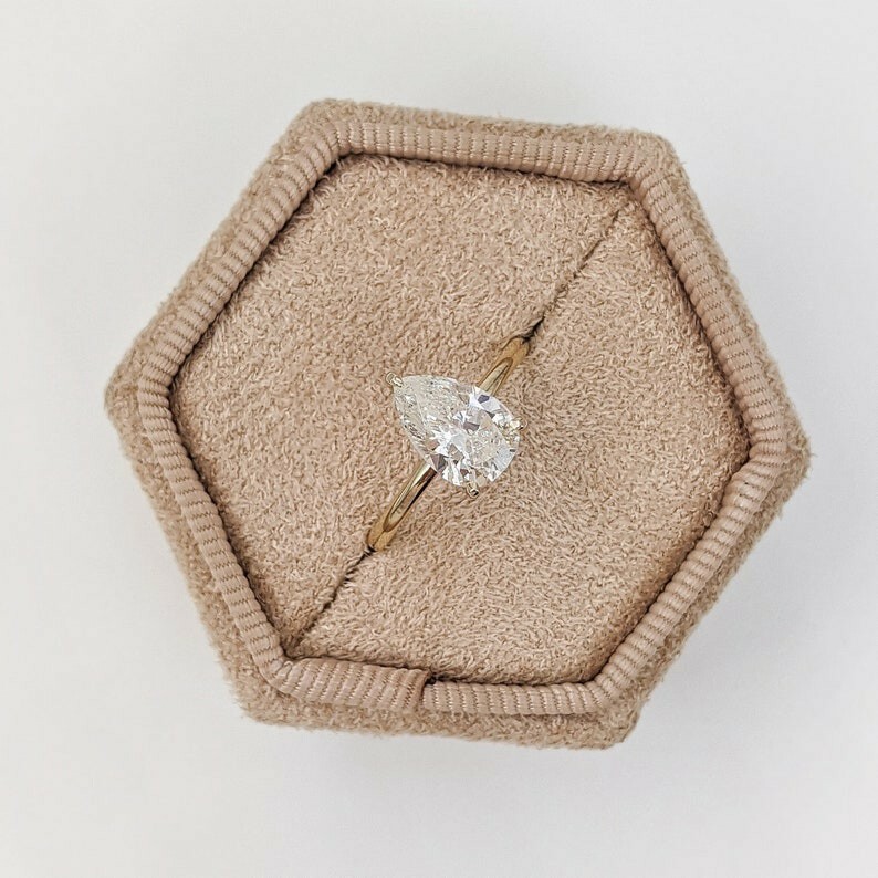 Ring Gold Moissanite 14K Yellow Pear Cut Size 6 7 8 9 1.70 Carat
