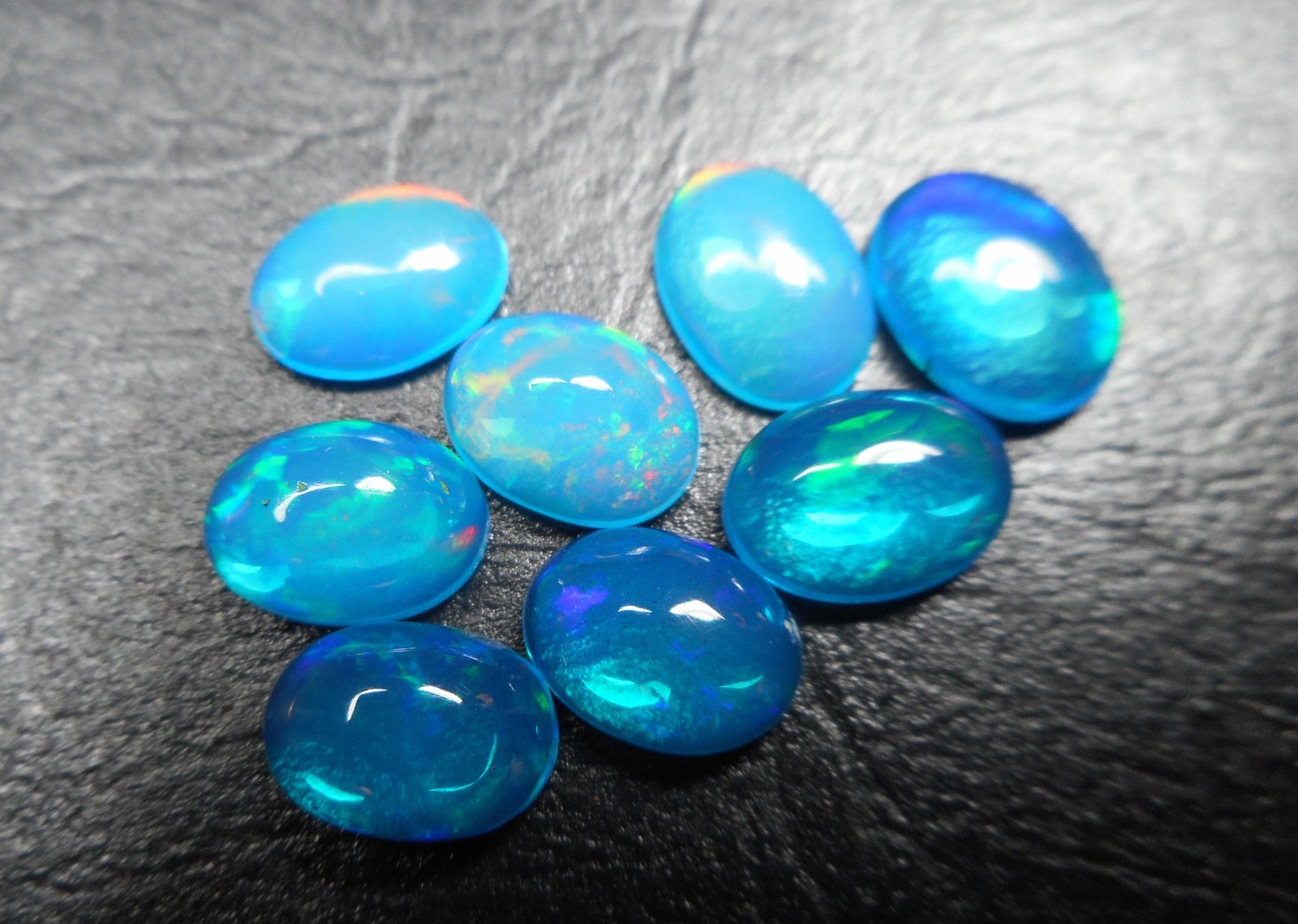Ethiopian Opal Oval 5×7 mm 6×8 mm Cabochon 4 pcs lot