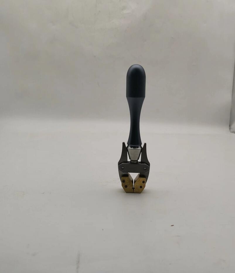 DIY Handheld Vise Jewelry Watch Handmade Pieces Holder Crab Claw Pliers a