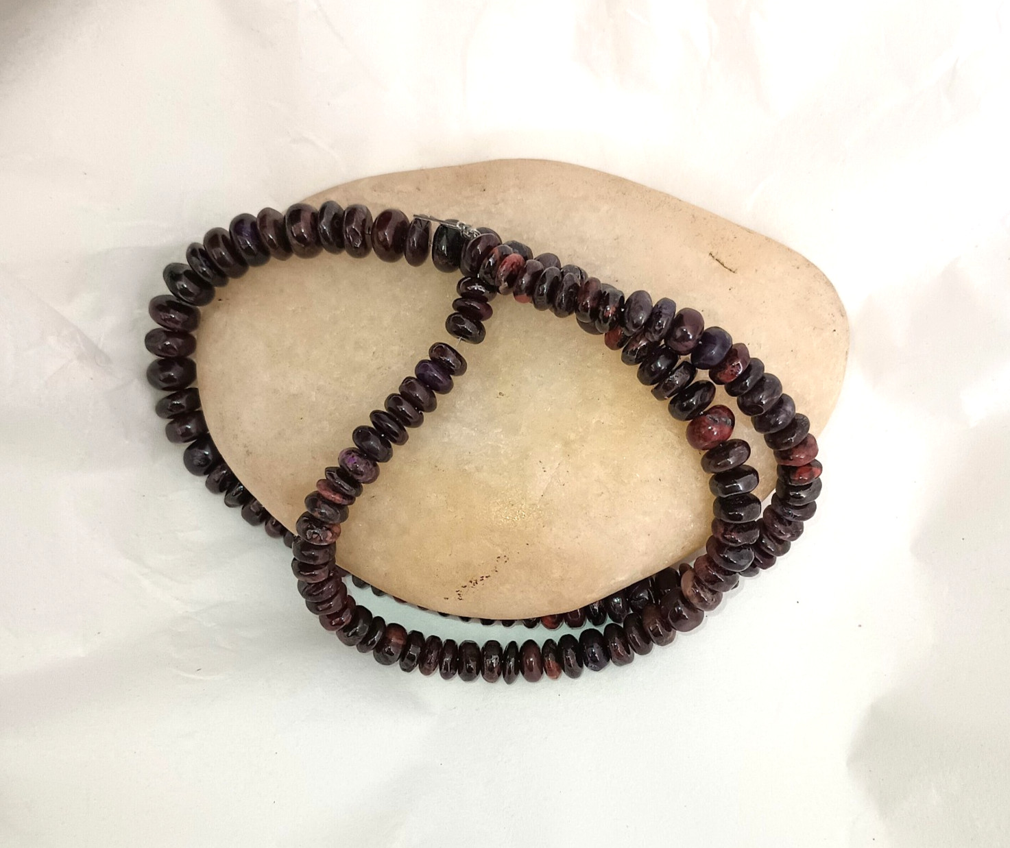 SUGILITE, BUSTAMITE 6-8MM RONDELLE BEADS – 17.75″ Strand – 4071E