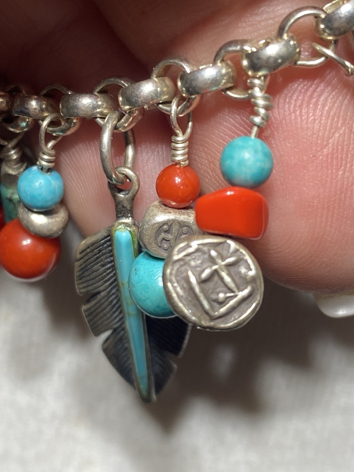 VINTAGE SOUTHWEST TURQUOISE & RED CORAL STERLING SILVER FEATHER CHARM NECKLACE