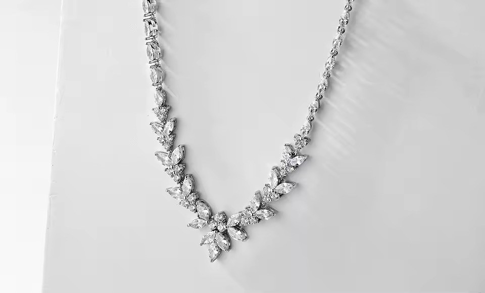 Silver 16” necklace for women For Your Wedding Or Christmas