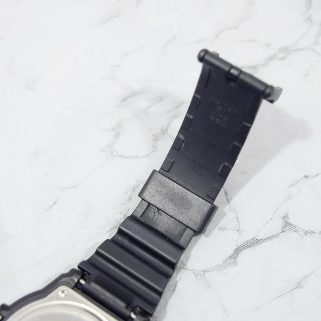 Excellent condition CASIO Standard Cheap Casio MRW-200H From Japan