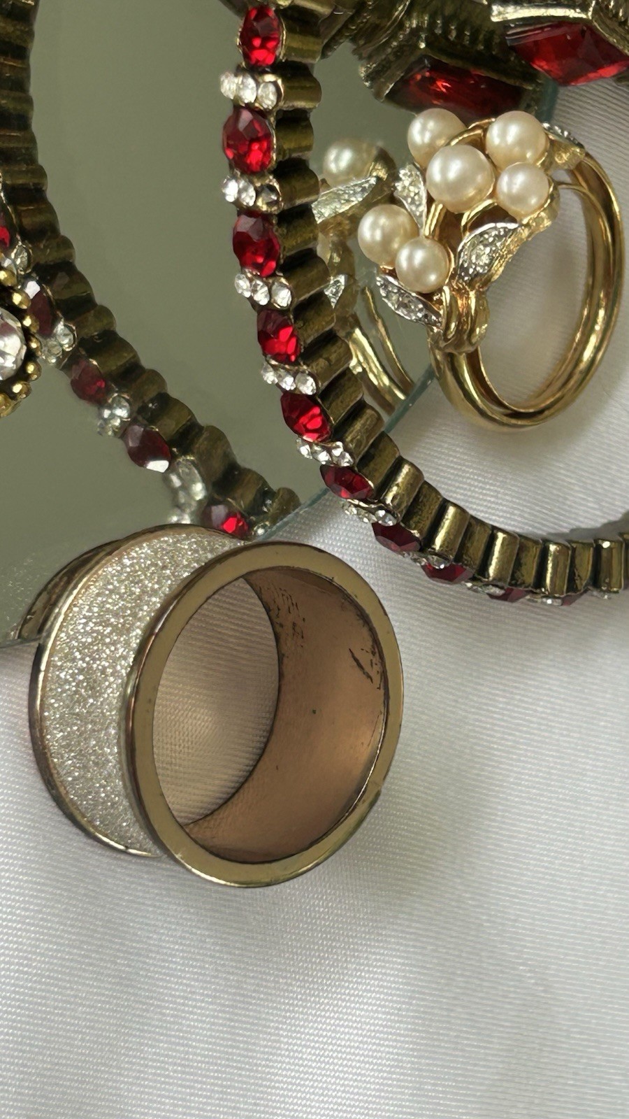 Lot Of 12 VTG Costume Jewelry Pendant Bracelet Ring 1 Stone Missing