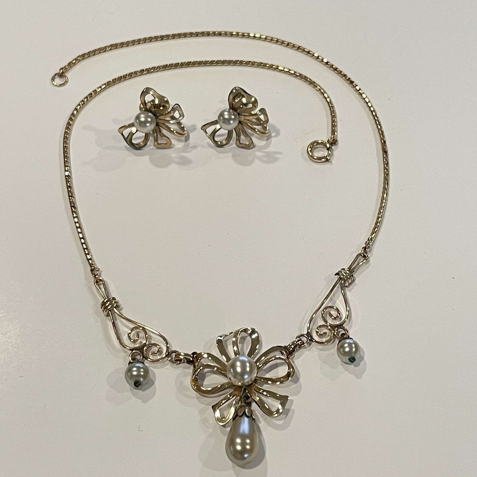 Vintage Van Dell 12k Gold Filled Bow Necklace And Earrings Set Pearls