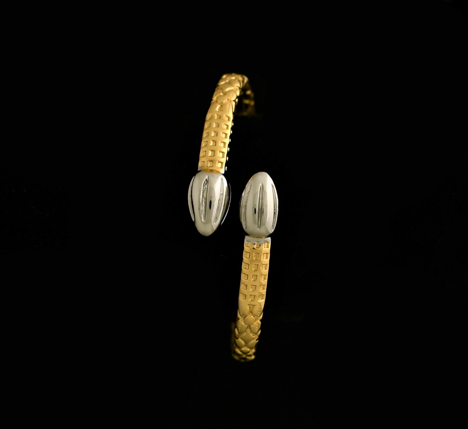 Hudson Yards Acorn Twisted Cuff West Indian Bangle | Two Tone