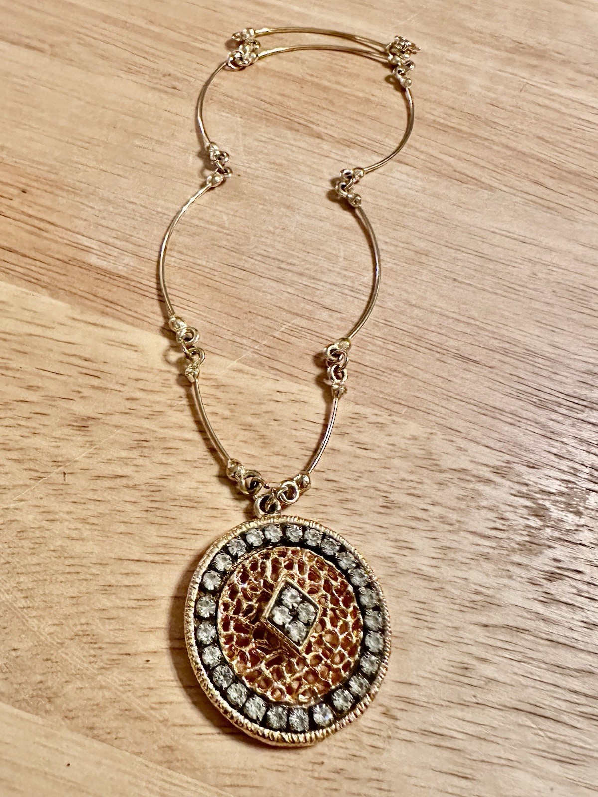 Vintage Gold Tone Filigree Medallion Pendant. Structured Chain. Rhinestones. #85
