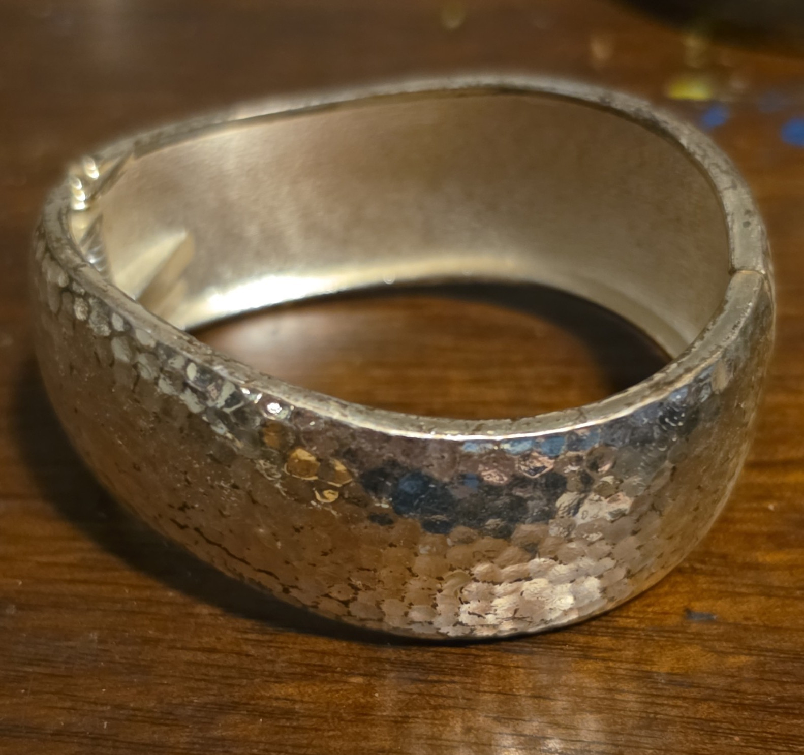 Wide Silver Tone Metal Hammered Finish Hinged Cuff Bangle Bracelet, No Stone