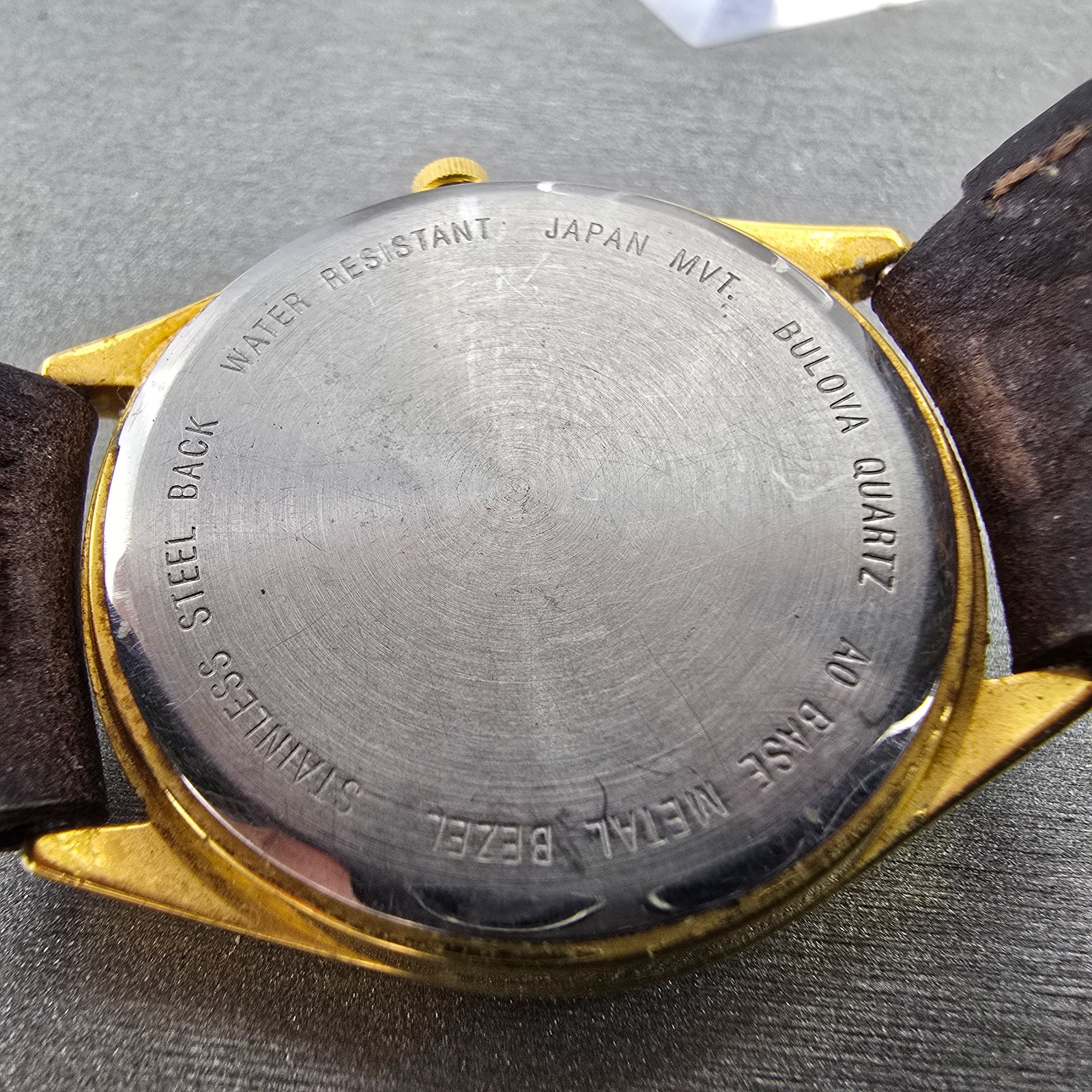 Bulova Watch Men 33mm Champagne Dial Gold Tone Date Round 97B43 New Battery