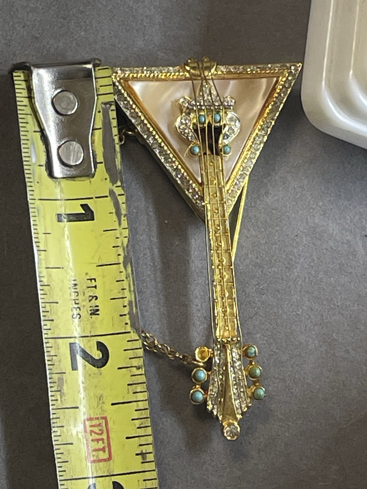 VTG R. MANDLE MOP Faux Turquoise Rhinestone Balalaika Guitar Pin Brooch Rare