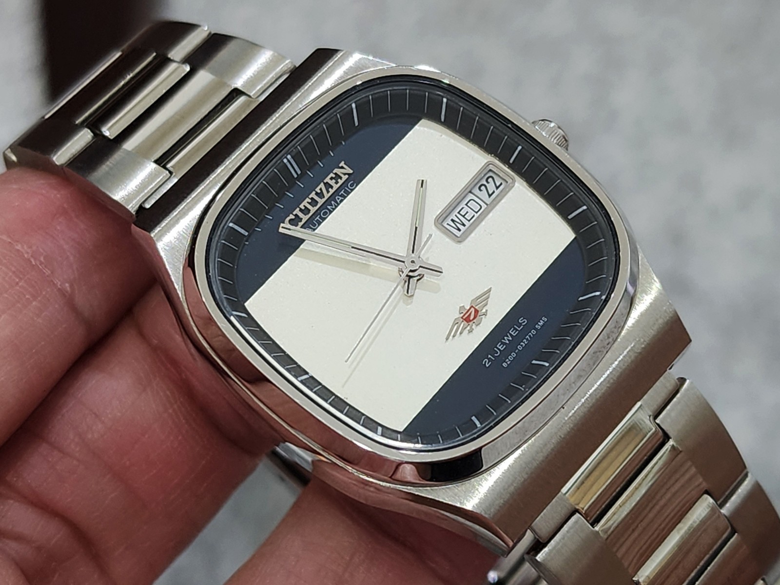 Mint Vintage Citizen Automatic GENTS Caliber 8200 TV Dial Silver 51-2931