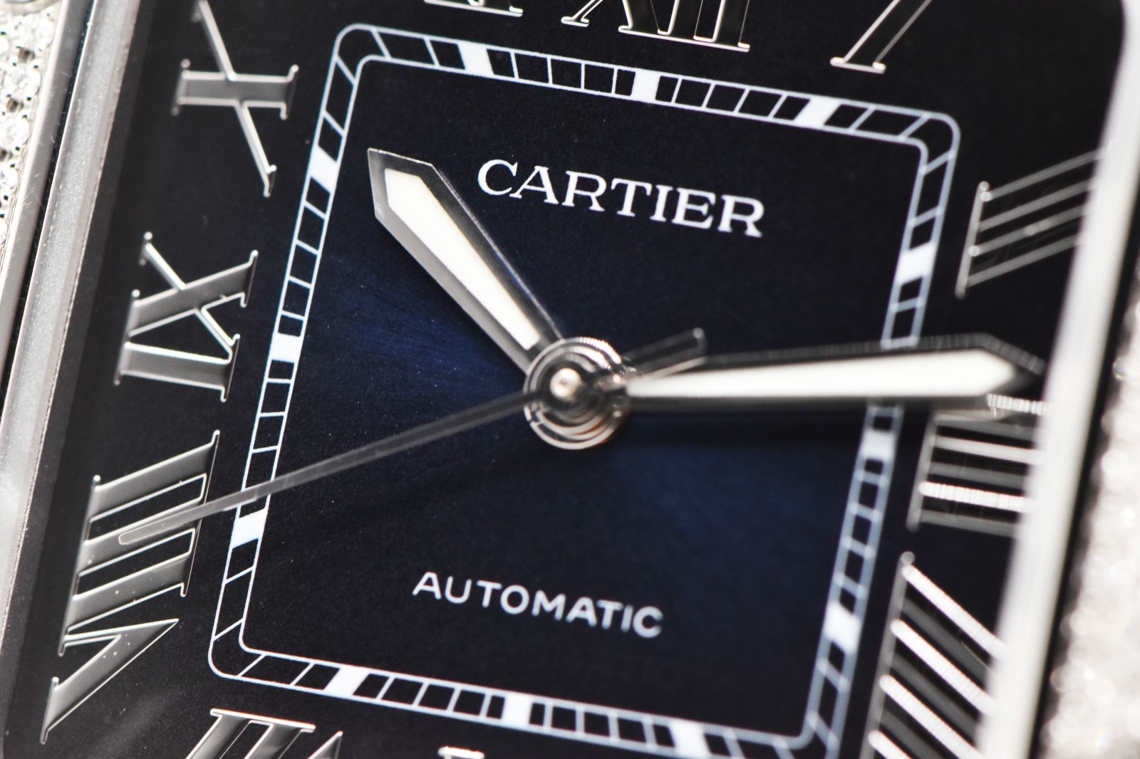2024 Cartier Santos Medium Factory Diamond Bezel Blue Dial W4SA0006 4075 FS